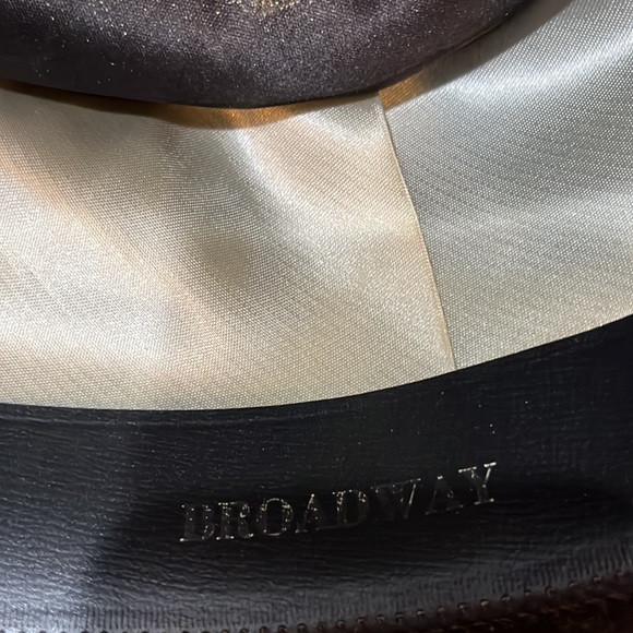 Men’s Designer Collection Broadway Hat - Picture 9 of 9